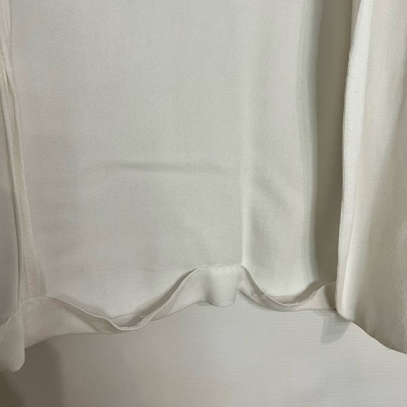 Talula by Aritzia White Blazer, Size 8 - Picture 5 of 6